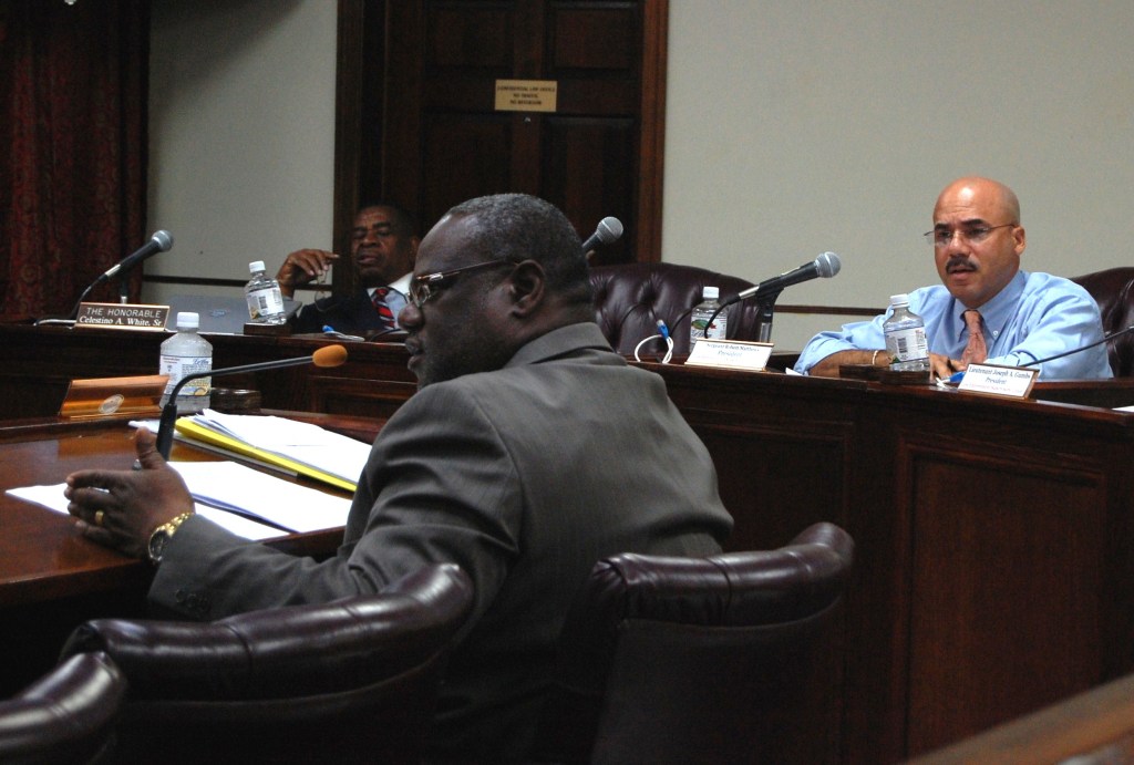 Senate - federal peace officer - Frazer